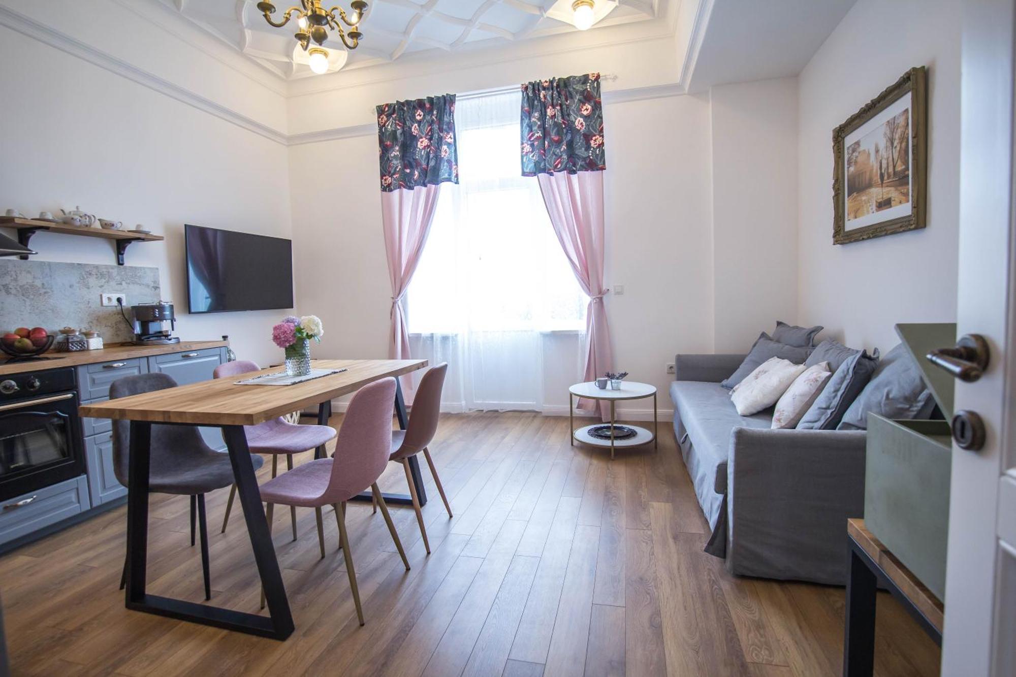 Lion'S Bridge Boutique 2Bdrm Apt, Top Center Gem Sofia Ngoại thất bức ảnh